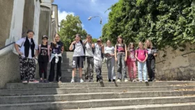 Mimo školní lavice - 07