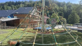 Odpoledne-na-školní-zahrade-09-2026-14